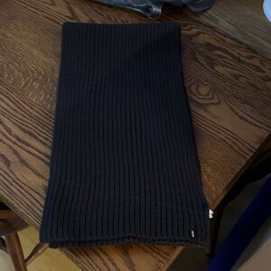 Brown Ribbed Knit Scarf